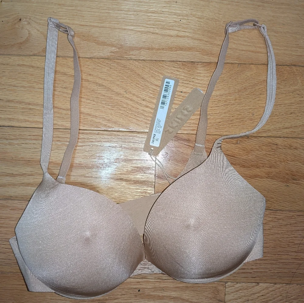 4S. NWT SKIMS ULTIMATE PUSH UP NIPPLE BRA IN SAND - Picture 6 of 7